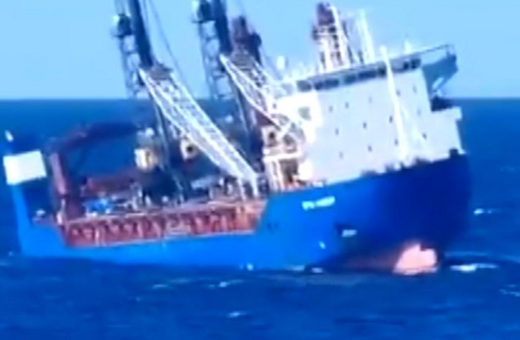 Ρωσικό φορτηγό πλοίο «σε στρατιωτική αποστολή στη Συρία» βυθίζεται στη Μεσόγειο