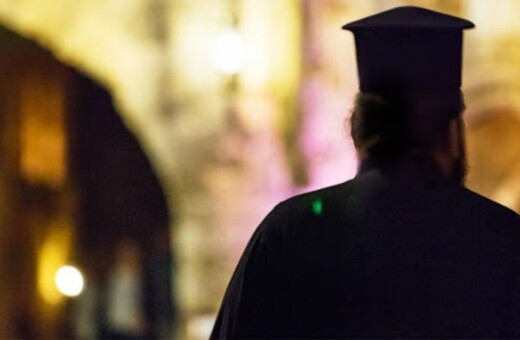 Αγία Παρασκευή: 43χρονη κατήγγειλε τον ιερέα σύζυγό της για ενδοοικογενειακή βία