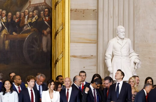 Ο Τραμπ έχει πίσω του 12 τρισεκατομμύρια δολάρια σε χρηματιστηριακή αξία