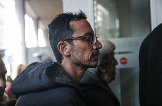 Αντώνη Καρυώτης: «Έχω εμπιστοσύνη στη Δικαιοσύνη» λέει συγκινημένος ο αδελφός του