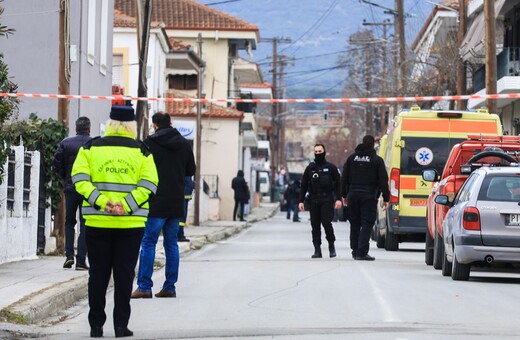 Διπλή δολοφονία στη Λάρισα: «Είχε λίγο χρόνο ζωής, έπασχε από καρκίνο στον εγκέφαλο» λέει ο δικηγόρος του δράστη