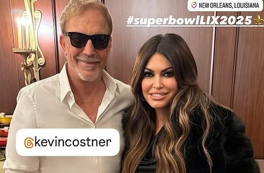 Η Κίμπερλι Γκιλφόιλ στο Super Bowl φωτογραφήθηκε με τον Κέβιν Κόστνερ