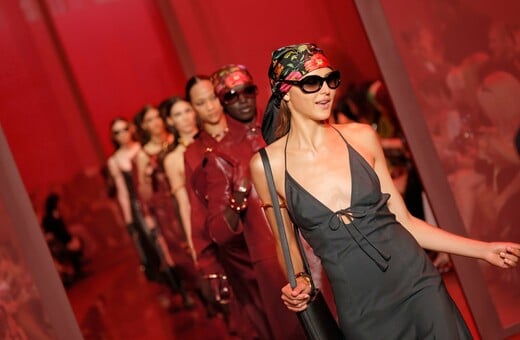 Fashion Alert: Η δημιουργικότητα σε συνεχή αποχαιρετισμό