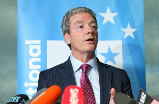 Νέα Ζηλανδία: Υπουργός παραιτήθηκε επειδή «έβαλε το χέρι του» πάνω στο χέρι υπαλλήλου του