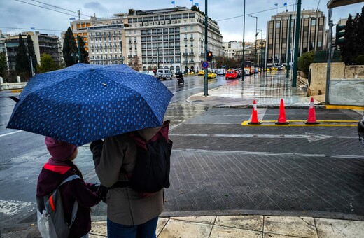 Ο καιρός σήμερα: Μικρή άνοδος της θερμοκρασίας - Πού αναμένονται βροχές και καταιγίδες