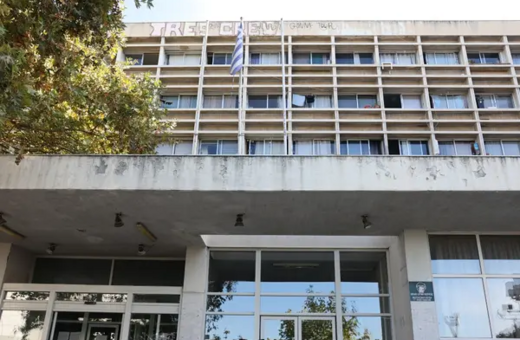 ΑΠΘ: Αμίαντος βρέθηκε στο νέο κτίριο της Φιλοσοφικής Σχολής