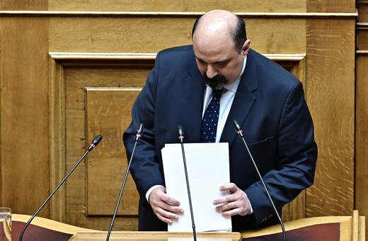 Σε Προανακριτική ο Τριαντόπουλος - Πέρασε από τη Βουλή με 277 «ναι»