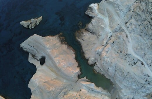 Μήλος: «Παγώνουν» οι οικοδομικές άδειες στις προστατευόμενες περιοχές