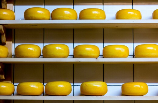 ΕΦΕΤ: Ανάκληση τυριών cheddar λόγω λιστέριας