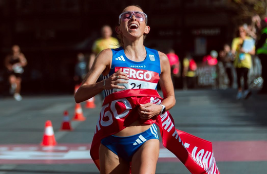 Αναστασία Μαρινάκου: Θριαμβική πρωτιά στον 13ο Ημιμαραθώνιο της Αθήνας