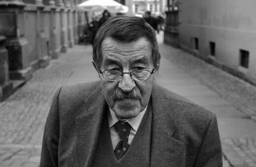 Günter Grass: «Το Facebook είναι σκατά»