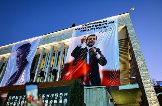 Εκρέμ Ιμάμογλου: Το χρονικό από τη σύλληψη στην προφυλάκιση - Γιατί τον κατηγορούν