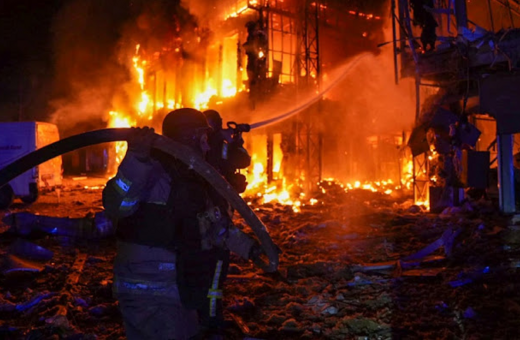 Ρωσία: Για 6η μέρα καίγεται εγκατάσταση πετρελαίου στην Κρασνοντάρ
