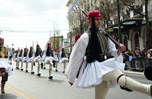 25η Μαρτίου: Κυκλοφοριακές ρυθμίσεις στο κέντρο - Στις 11:00 η στρατιωτική παρέλαση