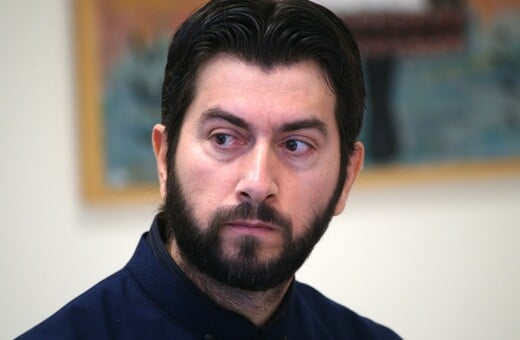 Πατέρας Αντώνιος: Αναβλήθηκε η δίκη του για τις καταγγελίες περί σεξουαλικής κακοποίησης - Ο λόγος