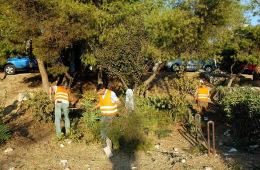 Υποχρεωτικός ο καθαρισμός οικοπέδων από την 1η Απριλίου - Πρόστιμα και ποινικές κυρώσεις