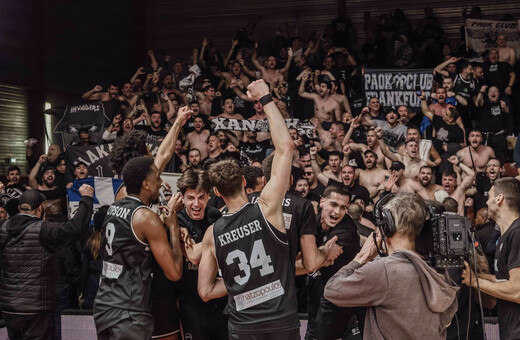 ΠΑΟΚ: Πήρε την πρόκριση στο FIBA Europe Cup - Αποθεωτική υποδοχή στο αεροδρόμιο 