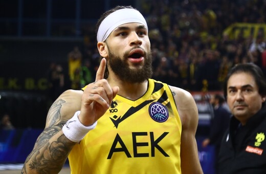 Η ΑΕΚ κερδίζει τη Ναντέρ και κάνει το 0-1 για την πρόκριση στο Final Four