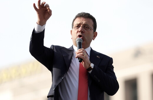 Επίτιμος δημότης Παρισιού ο Ιμάμογλου