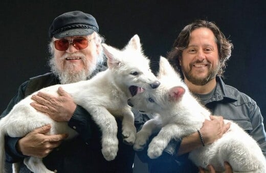 Όταν ο George R.R. Martin συνάντησε τον «αναγεννημένο» ανταρόλυκο - και ήταν εκεί και ο Πίτερ Τζάκσον