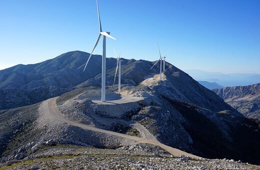Ακαρνανικά Όρη: Ενεργειακές Κοινότητες-«μαϊμού» και διά της πλαγίας