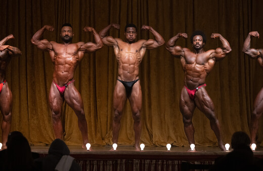Αμαρτωλά βαμπίρ, επίδοξοι bodybuilders και χαριτωμένα πάντα από αύριο στους κινηματογράφους