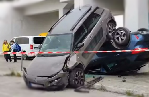 ΟΑΚΑ: Οδηγός αντί για όπισθεν πάτησε γκάζι και έπεσε πάνω σε σταθμευμένα αυτοκίνητα