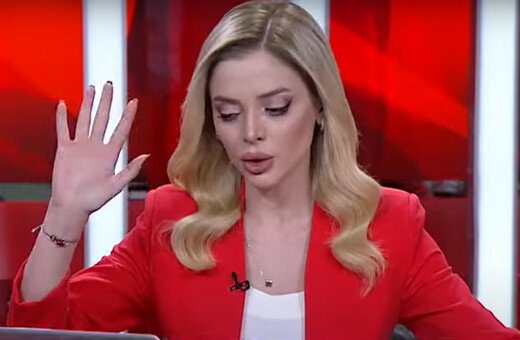 Τουρκία: Η στιγμή του σεισμού των 6,2 Ρίχτερ στον αέρα του CNN Türk