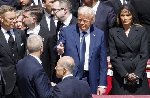 Κηδεία Πάπα Φραγκίσκου: Γιατί Τραμπ, Μπάιντεν και Ζελένσκι κατηγορούνται για ασέβεια 
