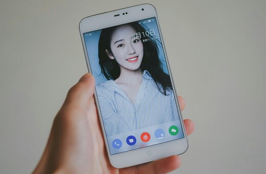 Χιλιάδες Κινέζοι ψάχνουν τον έρωτα μέσω video chat– Το νέο trend που σαρώνει τα social media