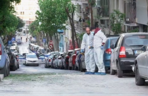 Νεκρή η γυναίκα που ακρωτηριάστηκε από την έκρηξη έξω από υπόγειο πάρκινγκ στη Θεσσαλονίκη