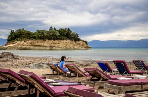 Καιρός: Άνοδος της θερμοκρασίας και εξασθένηση των ανέμων