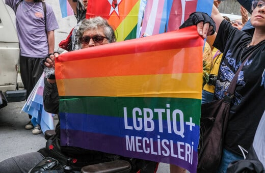 H Τουρκία απαγόρευσε τη χρήση ΛΟΑΤΚΙ+ όρων: Το 2025 ως «Έτος της Οικογένειας» και η εντεινόμενη καταστολή