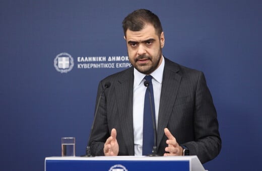 Μαρινάκης: «Η πρόταση για επιδότηση ταξί δεν θα προχωρήσει»