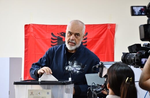 Εκλογές στην Αλβανία: Καταγγελίες για παρατυπίες και συλλήψεις - Τι ώρα τα πρώτα αποτελέσματα