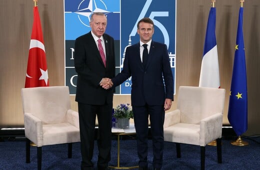 Ερντογάν σε Μακρόν: Η Τουρκία είναι έτοιμη να φιλοξενήσει διαπραγματεύσεις Ρωσίας – Ουκρανίας 