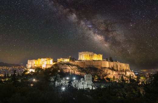 Η επίσημη ανακοίνωση της Adidas για τα πλάνα με τα drone με φόντο την Ακρόπολη
