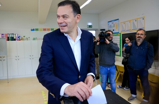 Πορτογαλία: Ο κεντροδεξιός συνασπισμός θα κερδίσει τις εκλογές αλλά όχι την πλειοψηφία