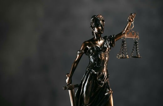 Υποκλοπές: Αναβολή επ' αόριστον στη δίκη για το Predator λόγω έλλειψης μετάφρασης