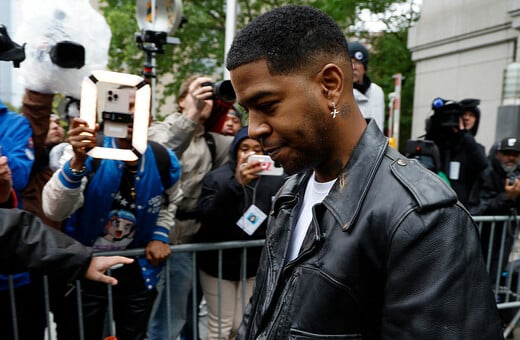 Δίκη Diddy: Ο μουσικός Kid Cudi κατήγγειλε εμπρησμό, διάρρηξη και κακοποίηση ζώου από τον Combs