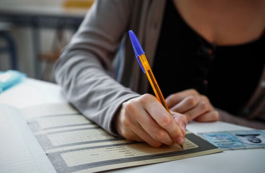 Πανελλήνιες 2025: Το πρόγραμμα και τι πρέπει να γνωρίζουν οι υποψήφιοι