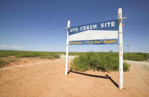 Οι ΗΠΑ διέδιδαν θεωρίες συνωμοσίας για UFO και εξωγήινους για να κρύψουν μυστικά όπλα