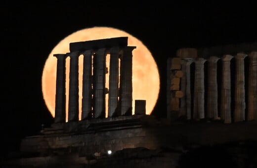 Η πανσέληνος του Ιουνίου στο Σούνιο