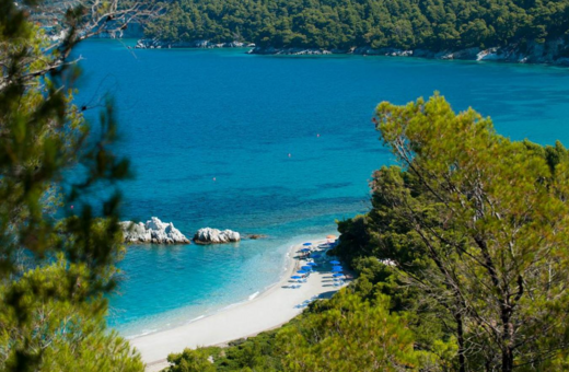 Οι Γερμανοί ψηφίζουν Σκόπελο ως έναν από τους καλύτερους «μυστικούς» προορισμούς της Μεσογείου