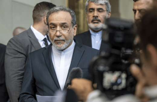 Ιράν: «Δεν είμαστε σίγουροι ότι μπορούμε να εμπιστευτούμε τις ΗΠΑ μετά τις επιθέσεις του Ισραήλ»