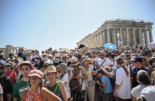 Μπορεί να κλατάρει η Αθήνα από τον τουρισμό;