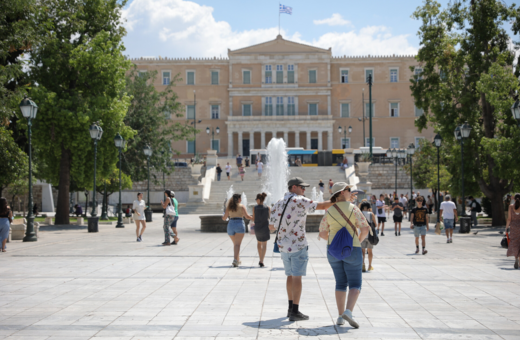Νίκος Τζανάκης: Νέα παραλλαγή του κορωνοϊού στην Ελλάδα – Το επίμονο σύμπτωμα που την ξεχωρίζει