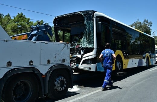 ΤΡΟΧΑΙΟ ΜΕ ΛΕΩΦΟΡΕΙΑ ΒΟΥΛΑ