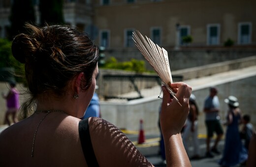 Καύσωνας: Τα συμπτώματα της θερμοπληξίας