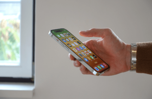 Η Apple άσκησε έφεση κατά του «πρωτοφανούς» προστίμου ύψους 500 εκατ. ευρώ της ΕΕ για το app store